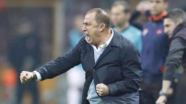 Fatih Terim'den devre arasnda futbolculara: ampiyon takmlar buradan geri dner