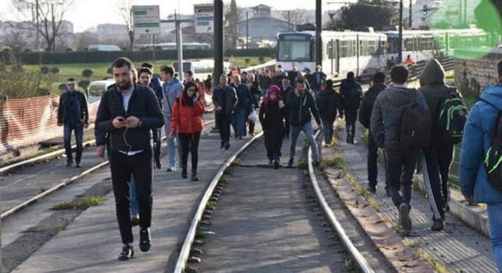 Topkap-Habipler tramvay hattndaki teknik arza nedeniyle seferler durdu