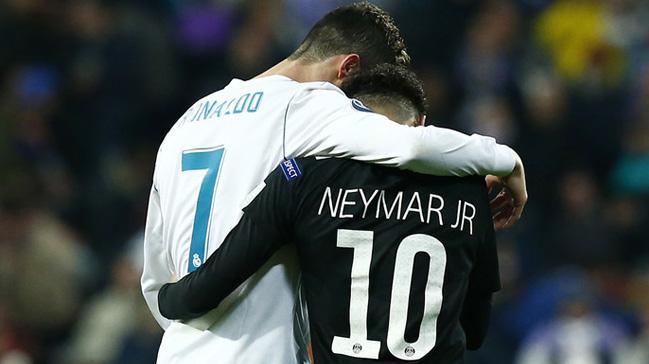 Paris'te Neymar'n babasyla bir araya gelen Real Madrid yetkilileri, transferi bitirmek istiyor