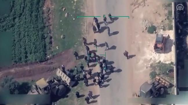 Terr rgt sivillerin Afrin'den kn hendeklerle engelliyor
