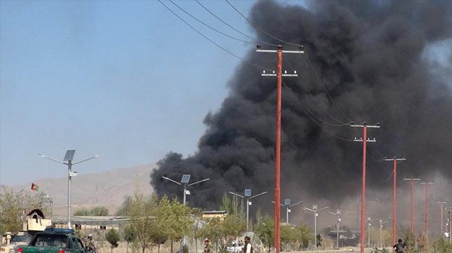 Taliban'dan intihar saldrs: 7 l, 18 yaral 