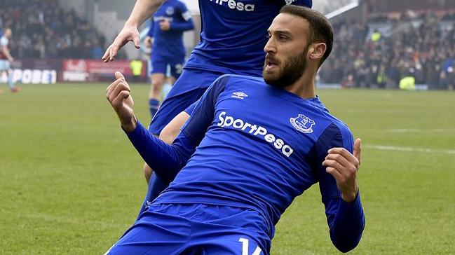 ngiliz muhabir Phil Kirkbride: Cenk Tosun ceza sahas iinde Lukaku'yu aratmaz