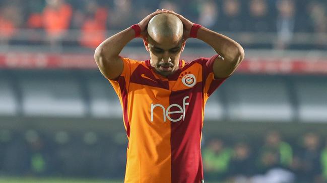 Sofiane Feghouli, Cezayir Milli Takm'na davet edilmedi