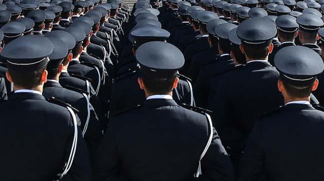 Polis Koleji Snav'nda usulszlk yapan 49 pheli iin yakalama karar