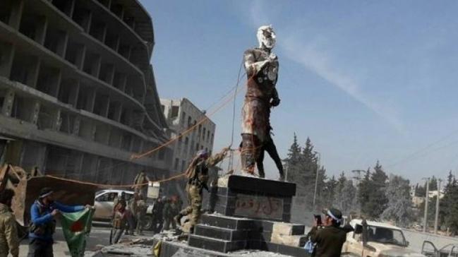 Afrin'de yklan heykel Cumhuriyet'i rahatsz etti