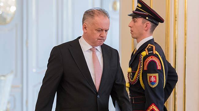 Slovakya Cumhurbakanndan yeni kabineye ret