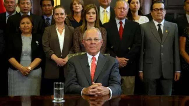 Peru Devlet Bakan istifa etti