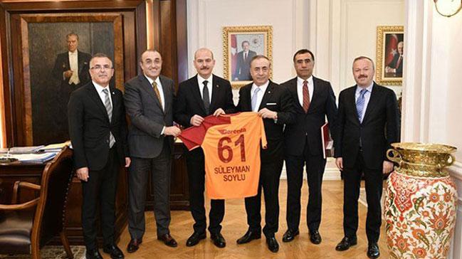 Galatasaray Bakan Cengiz'den, Soylu ve zhaseki'ye ziyaret