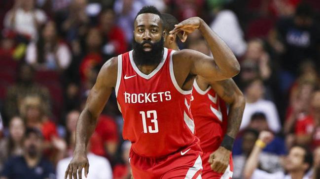 New Orleans Pelicans' 114-91 yenen Houston Rockets, 59. galibiyetini alarak kulp rekorunu krd