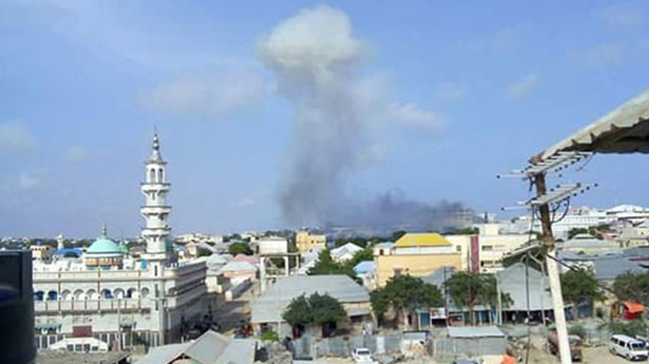 Somalinin bakenti Mogadiuda patlama meydana geldi