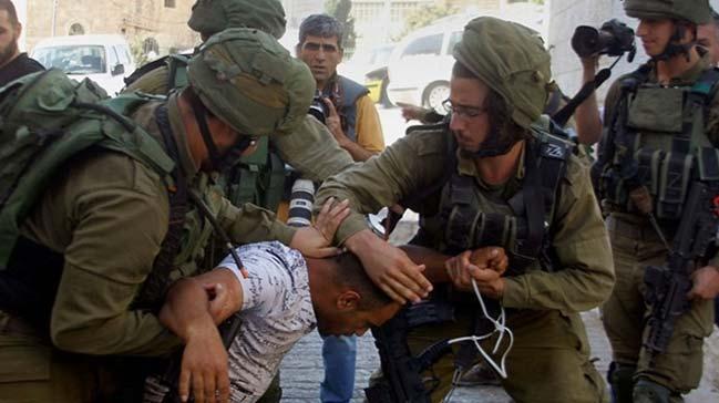 srail askerlerinin igal altndaki Bat eria'da 43 Filistinliyi gzaltna ald bildirildi