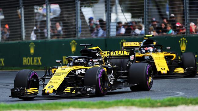 Renault yeni sezona puanla balad