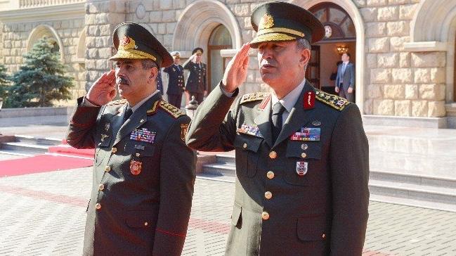 Azerbaycan Savunma Bakan Hasanov, Genelkurmay Bakan Akar' ziyaret etti