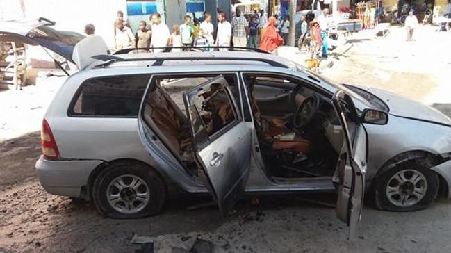Somali'de insani yardm vakfnda patlama: 2 yaral  