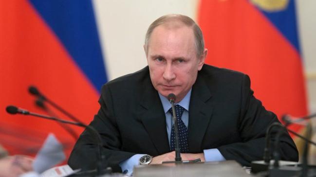 Grcistan, Rus diplomat snr d etme karar ald