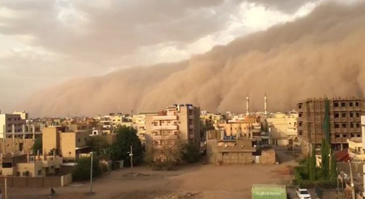 Sudan'da kum frtnas nedeniyle uak seferleri iptal edildi    