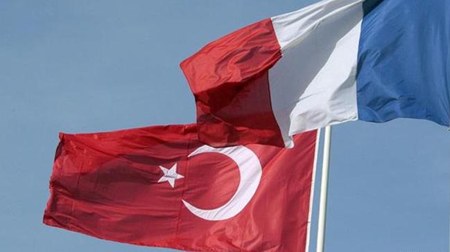 Trkiye'den Fransa'ya: Byle bir teklif terr desteklemektir