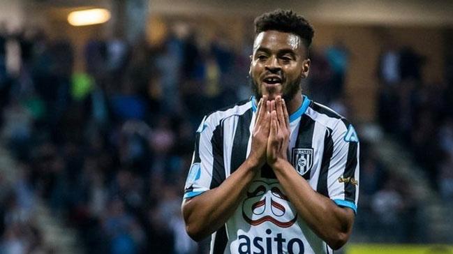 Galatasaray, Rodrigues'in alternatifi olarak Heracles takmndan Brandley Kuwas' takibe ald