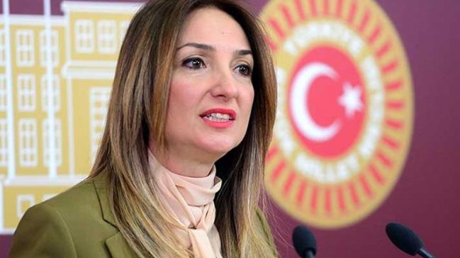 CHP'de Aylin Nazlaka'nn af talebi reddedildi!