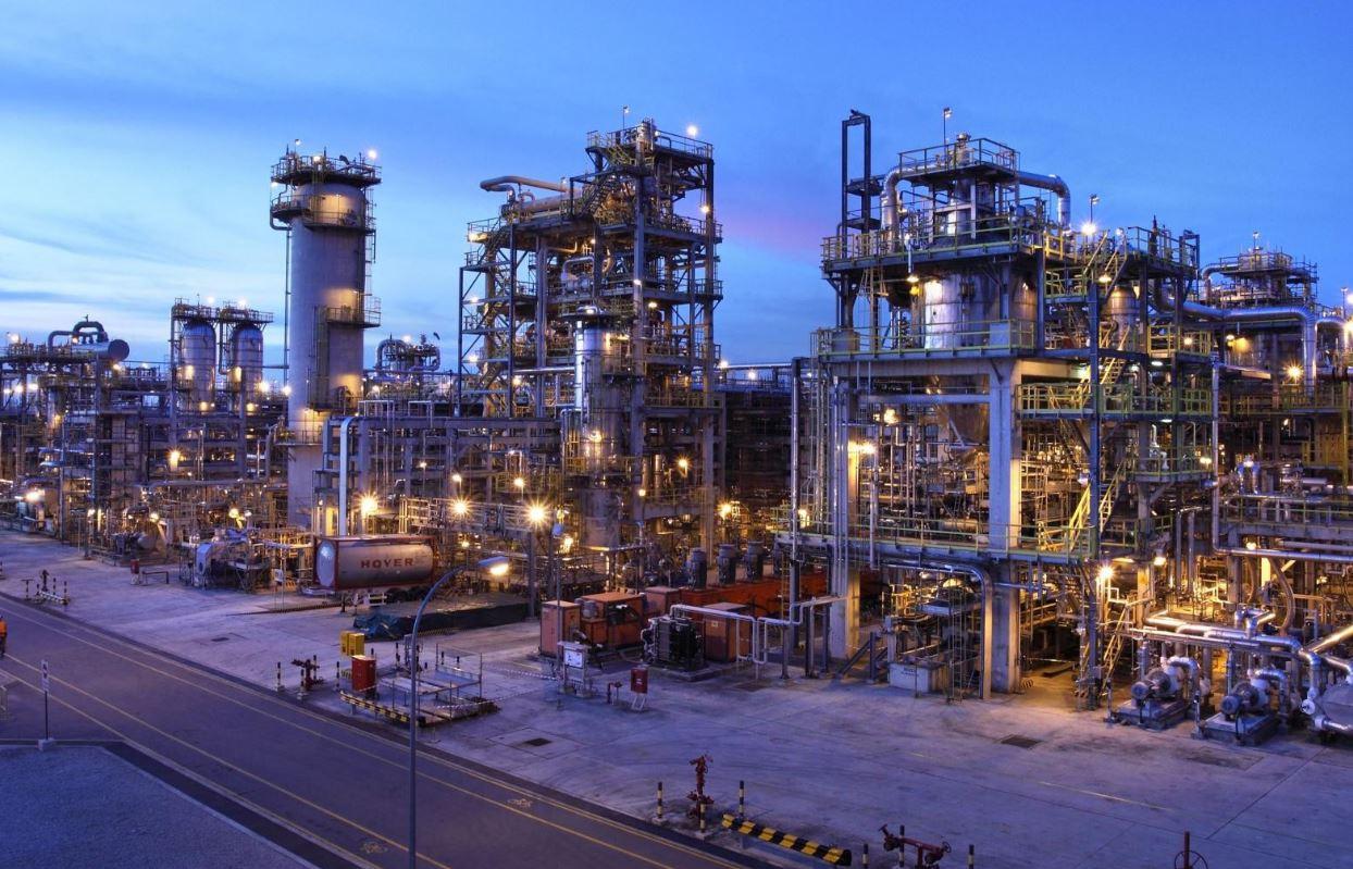 Нефтехимический завод Иран