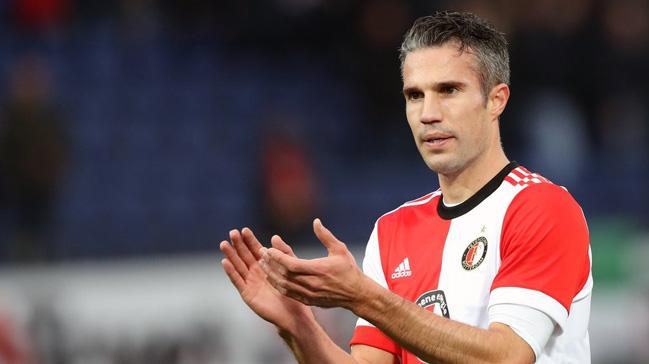 Robin van Persie'nin sakatlklar Feyenoord'u da isyan ettirdi