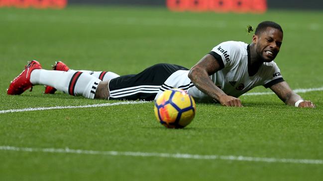 Beikta ynetiminden Jeremain Lens'e: Bir an nce kendini toparla