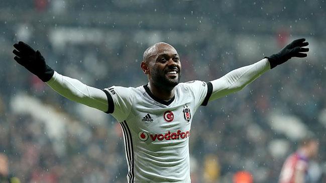 Vagner Love, Beikta'tan ayrlabilir