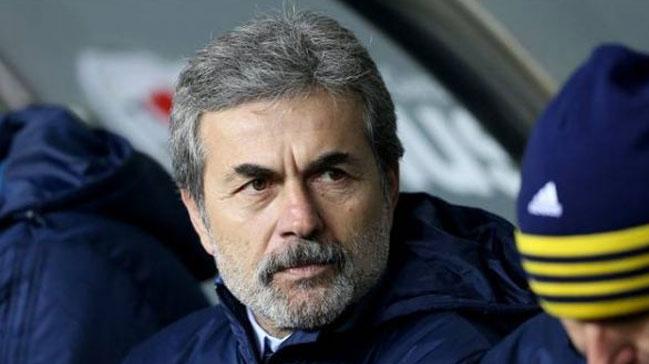 Aykut Kocaman, 8 futbolcunun biletini kesti!