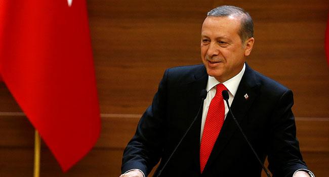 Cumhurbakan Erdoan'dan Mustafa Cengiz'e tebrik