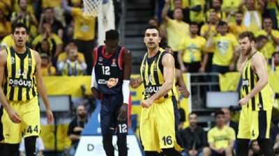 Fenerbahe Dou 2'de 2 iin sahaya kyor
