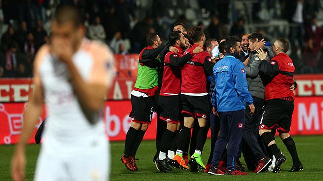 Genlerbirlii - Galatasaray mandaki olaylarla ilgili 2 gzalt