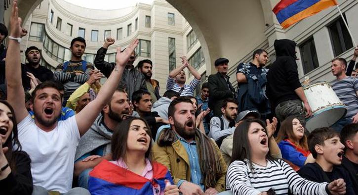 Ermenistandaki protestolarda 217 kii gzaltna alnd  