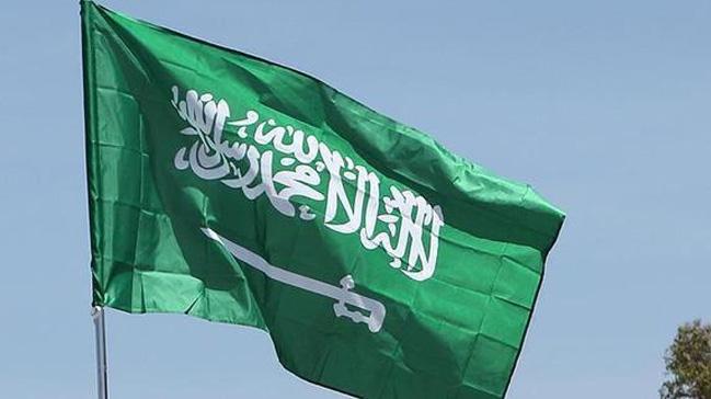 Suudi Arabistan'da Bakanlk Saray'nda silah sesleri