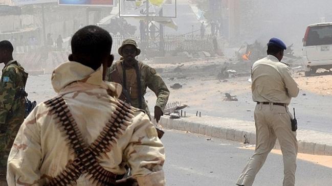 Somali'de BAE askeri eitim kampnda atma: 6 asker ld  