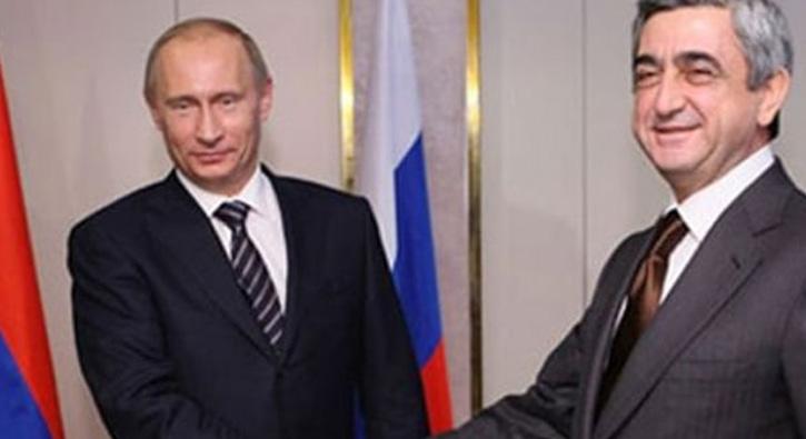 Putin ve Sarkisyan telefonda grt