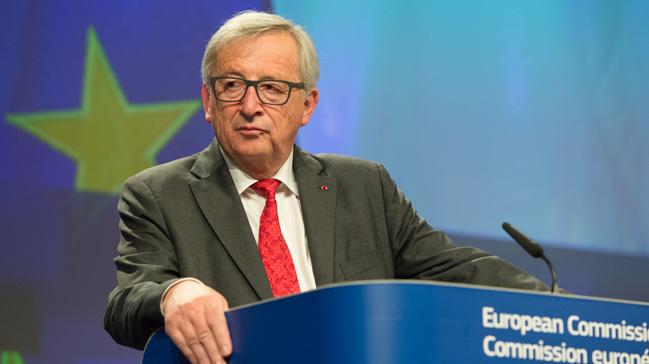 Trkiye'den AB Komisyonu Bakan Juncker'e tepki: Ciddiyetten uzak aklamalar reddediyoruz