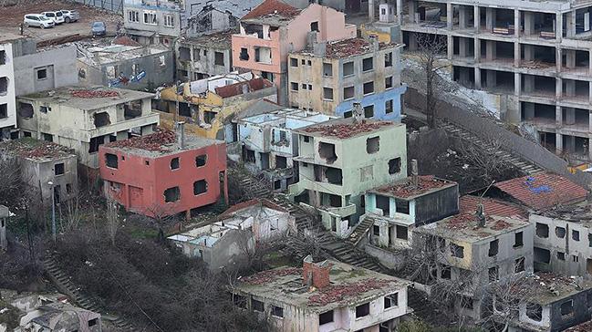 Kaak gecekondu sahiplerine sadece enkaz bedeli denecek