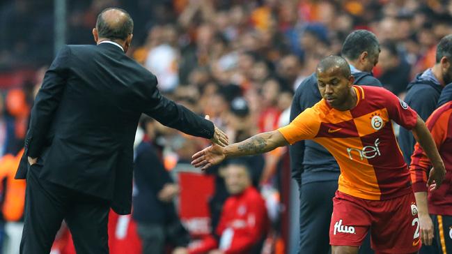 Galatasaraydan Mariano ve Linnes aklamas