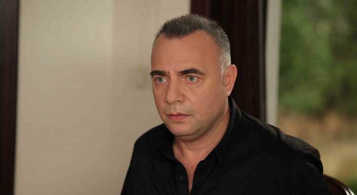 Ekya Dnyaya Hkmdar Olmaz'da Ekrem harekete geti
