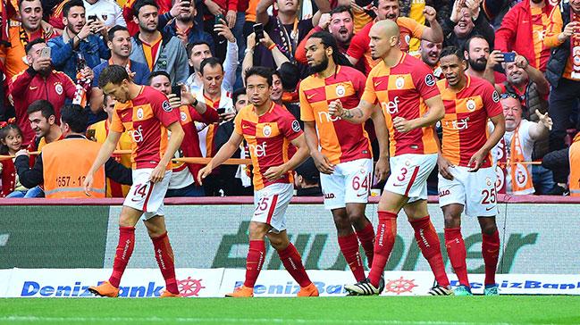 Galatasaray sahasnda Evkur Yeni Malatyaspor'u 2-0 malup etti!
