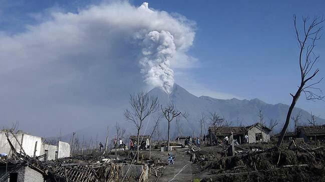 Endonezya'da Merapi Yanarda iin 2. seviyede alarm verildi