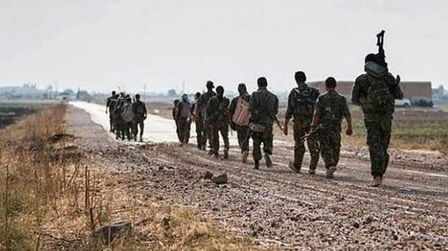 Terr rgt YPG/PKK, Mnbi'ten ekildiini iddia etse de ile ve krsalnda hala varln koruyor