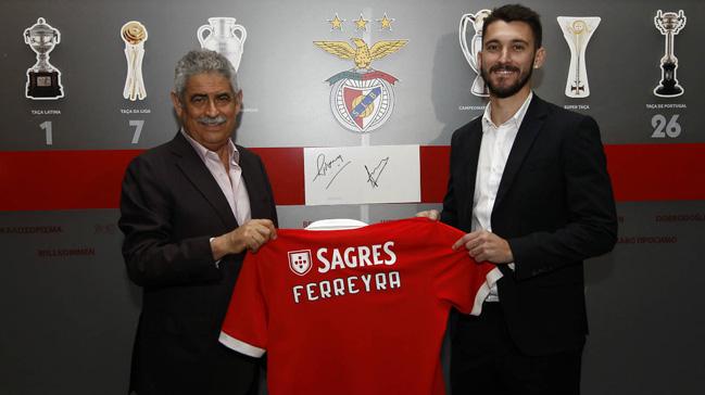 Beikta ve Fenerbahe'nin istedii Facundo Ferreyra, Benfica'ya imza att