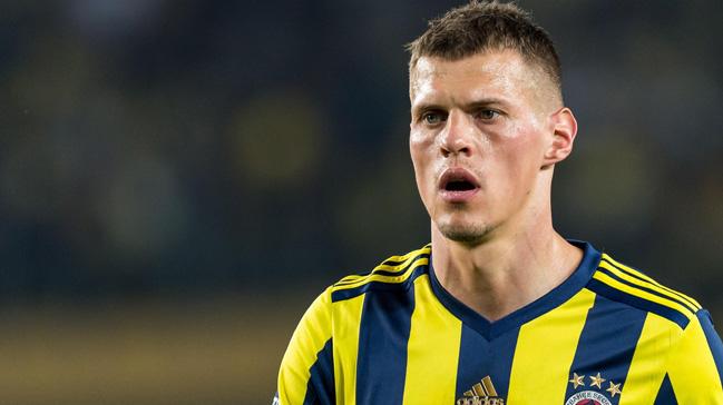 Fenerbahe'den izin karsa Martin Skrtel Newcastle United'a gidiyor