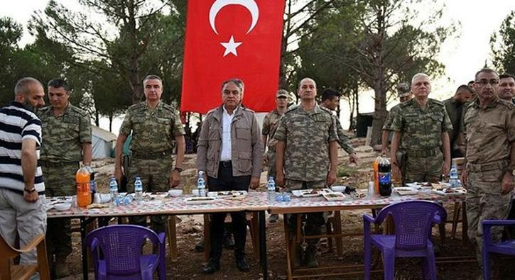 Afrin Kahraman Korgeneral Temel, kahraman Mehmetik ile Burseya'da iftar yapt