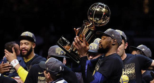 NBA'de Golden State Warriors ampiyon oldu