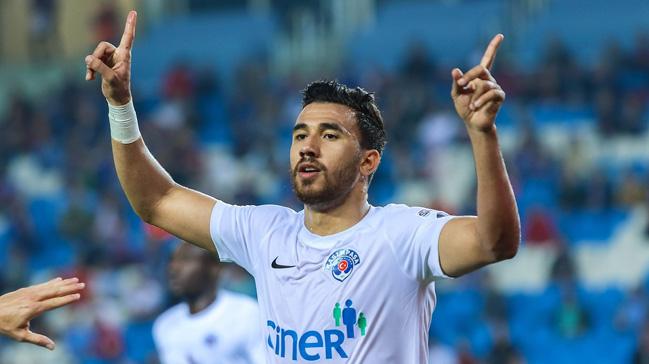 Galatasaray'dan Trezeguet iin Kasmpaa'ya son teklif: Tolga Cierci + 3.5 milyon euro