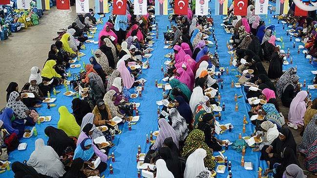 Mozambikli Mslmanlar TKA'nn iftar sofralarnda bulutu