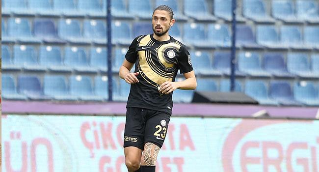 Trabzonspor, Mehmet Batdal' kadrosuna katyor