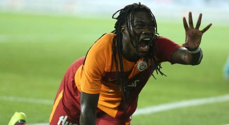 Galatasaray Gomis'i 10 milyon euro'ya satyor...